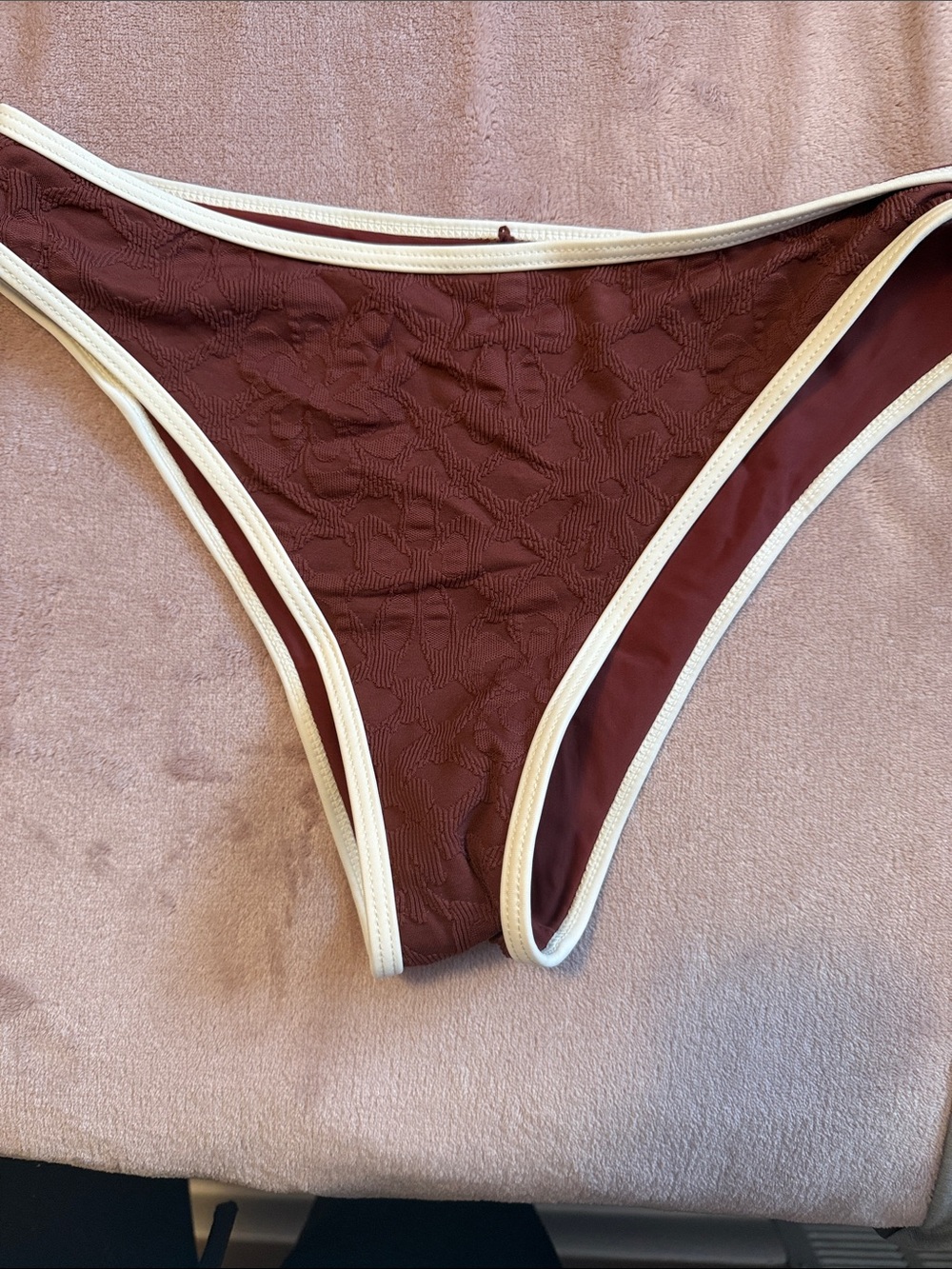 NWOT Berlook Textured Bikini Bottom with Cream Trim